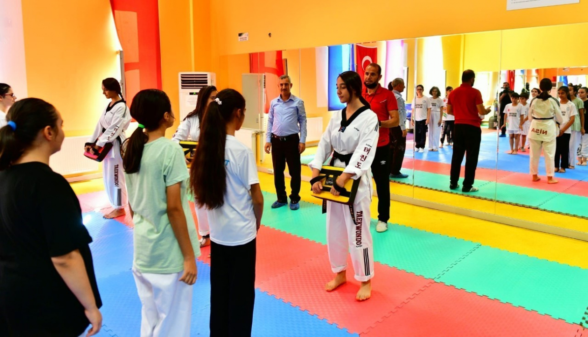 Başkanımız Taekwondo Kursunu Ziyaret Etti.